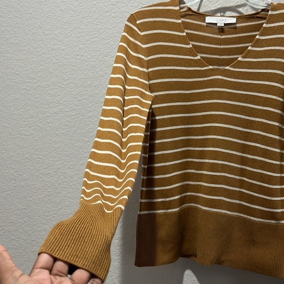 LOFT Striped Rib Trim V Neck Sweater Golden Camel Sz X Small  Effortless Casual - Picture 5 of 9